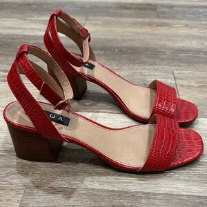 Aqua Red Croc-Patterned Heels